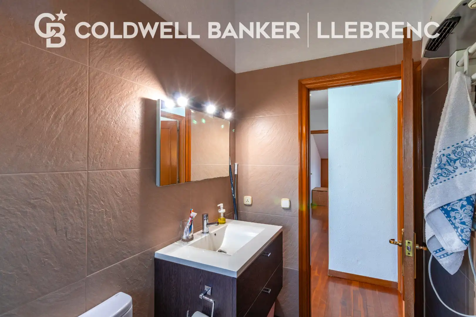 Houses for sale in Sant Cugat del Vallès  with Air Conditioner, Heating and Private garden