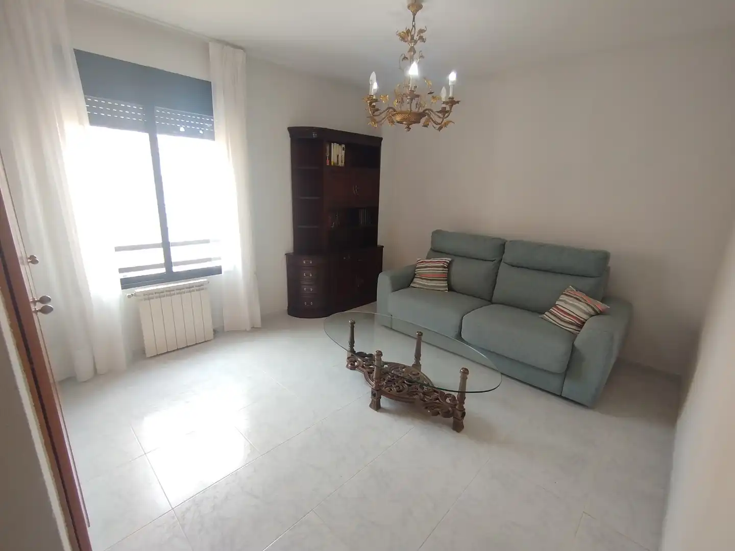 Living room of Flat for rent in Castellón de la Plana / Castelló de la Plana  with Heating, Furnished and Oven