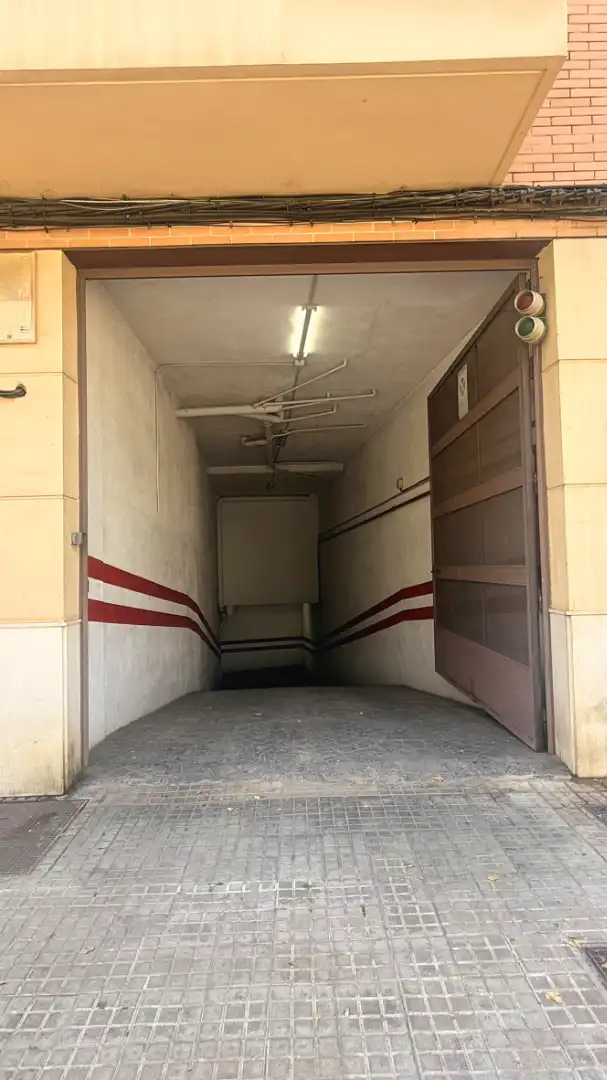 Parkplatz von Garage zum Verkauf in Córdoba