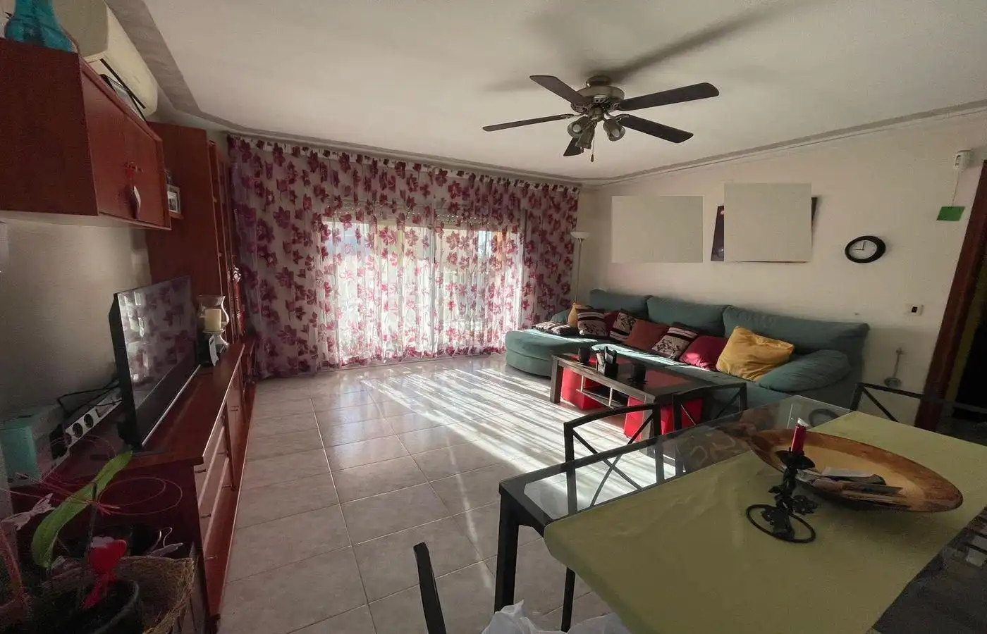 Sala d'estar de Dúplex en venda en Alcanar amb Aire condicionat, Calefacció i Jardí privat