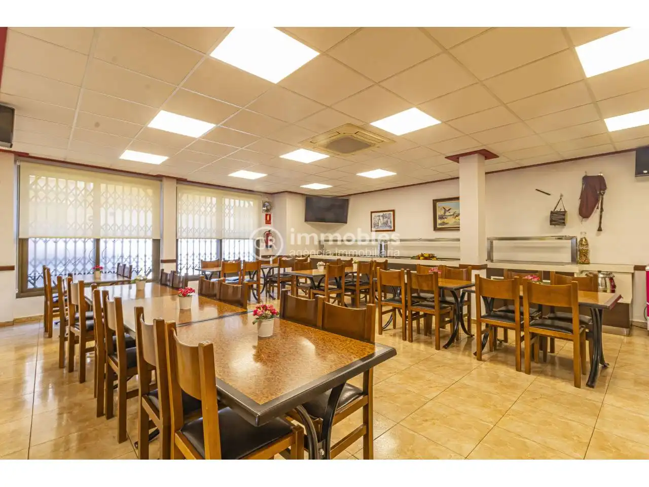 Business premises for transfer in Calle FADRINS, imagen 5