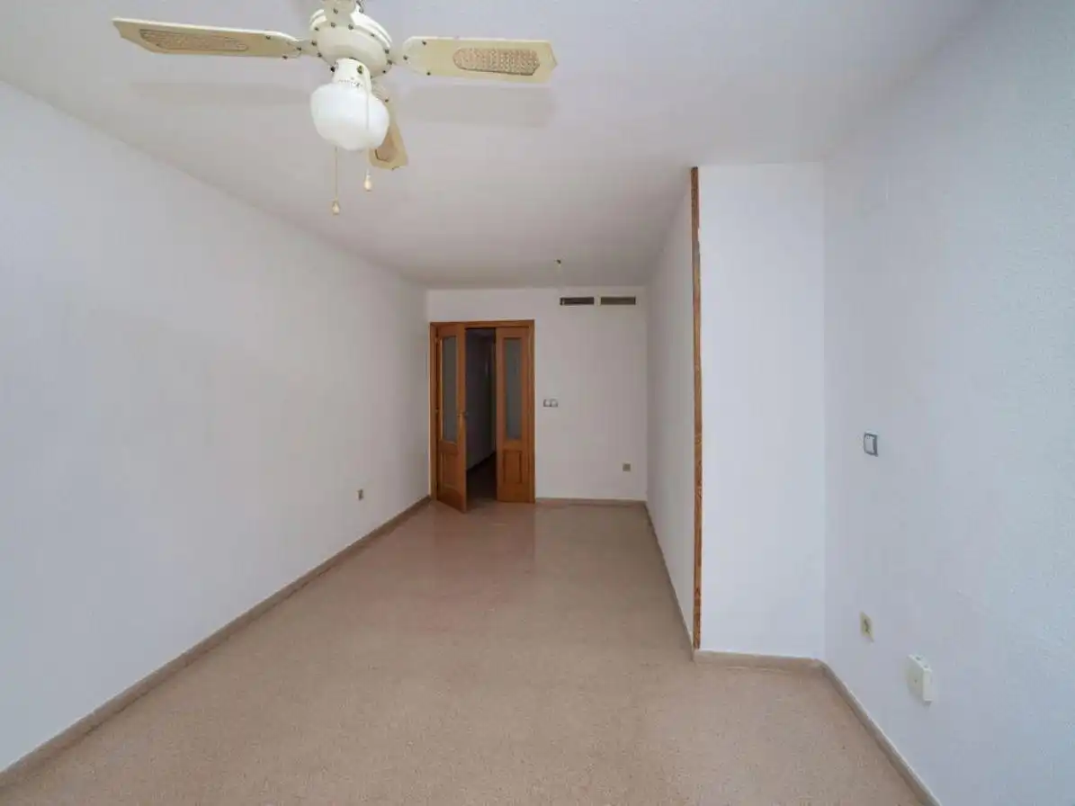Flat with pool for sale in Calle Médico Vicente Reyes, imagen 8