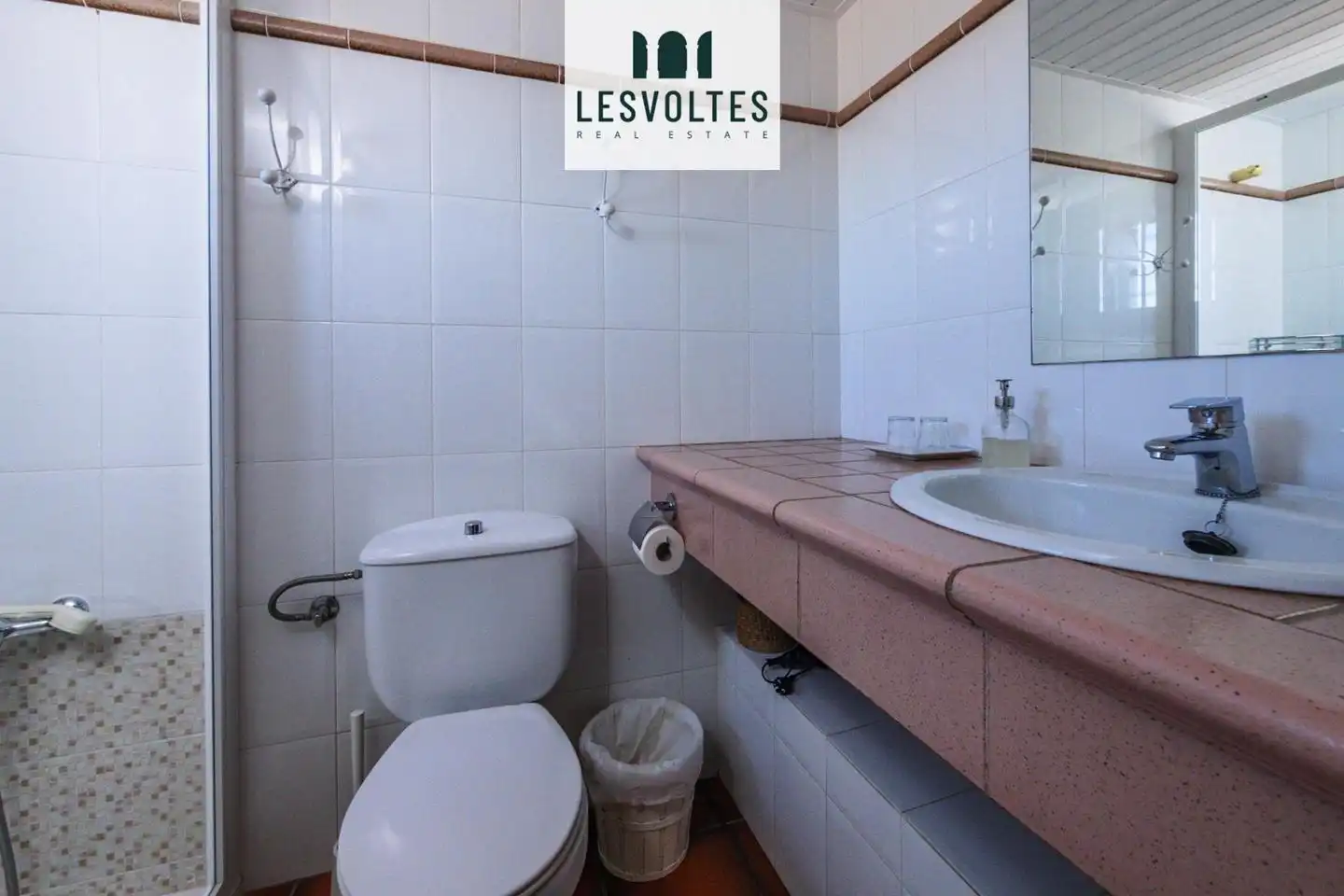 Baño de Casa o chalet en venta en La Pera con Aire acondicionado, Jardín privado y Trastero