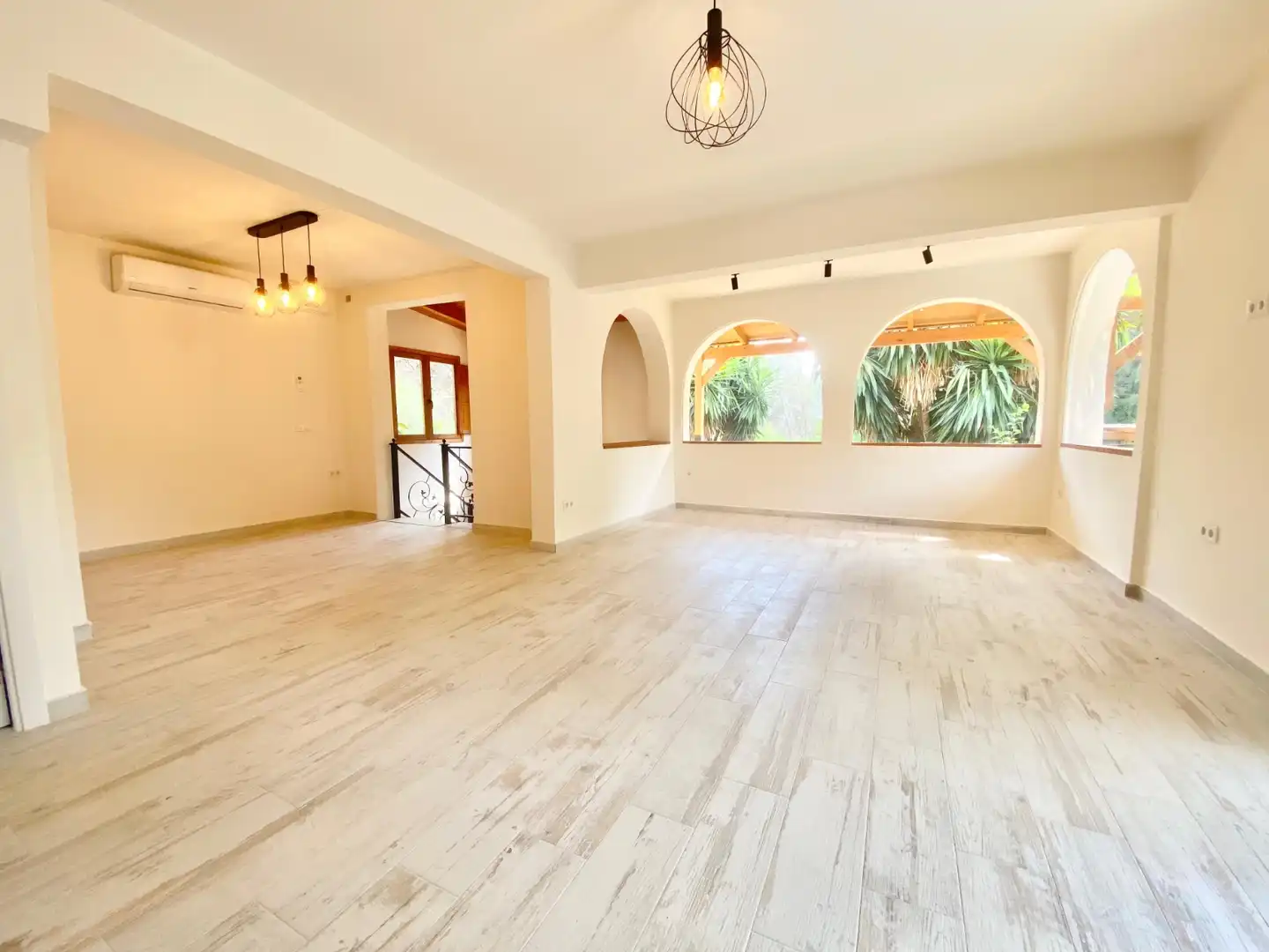 Comedor de Casa o chalet de alquiler en L'Alfàs del Pi con Aire acondicionado, Calefacción y Jardín privado