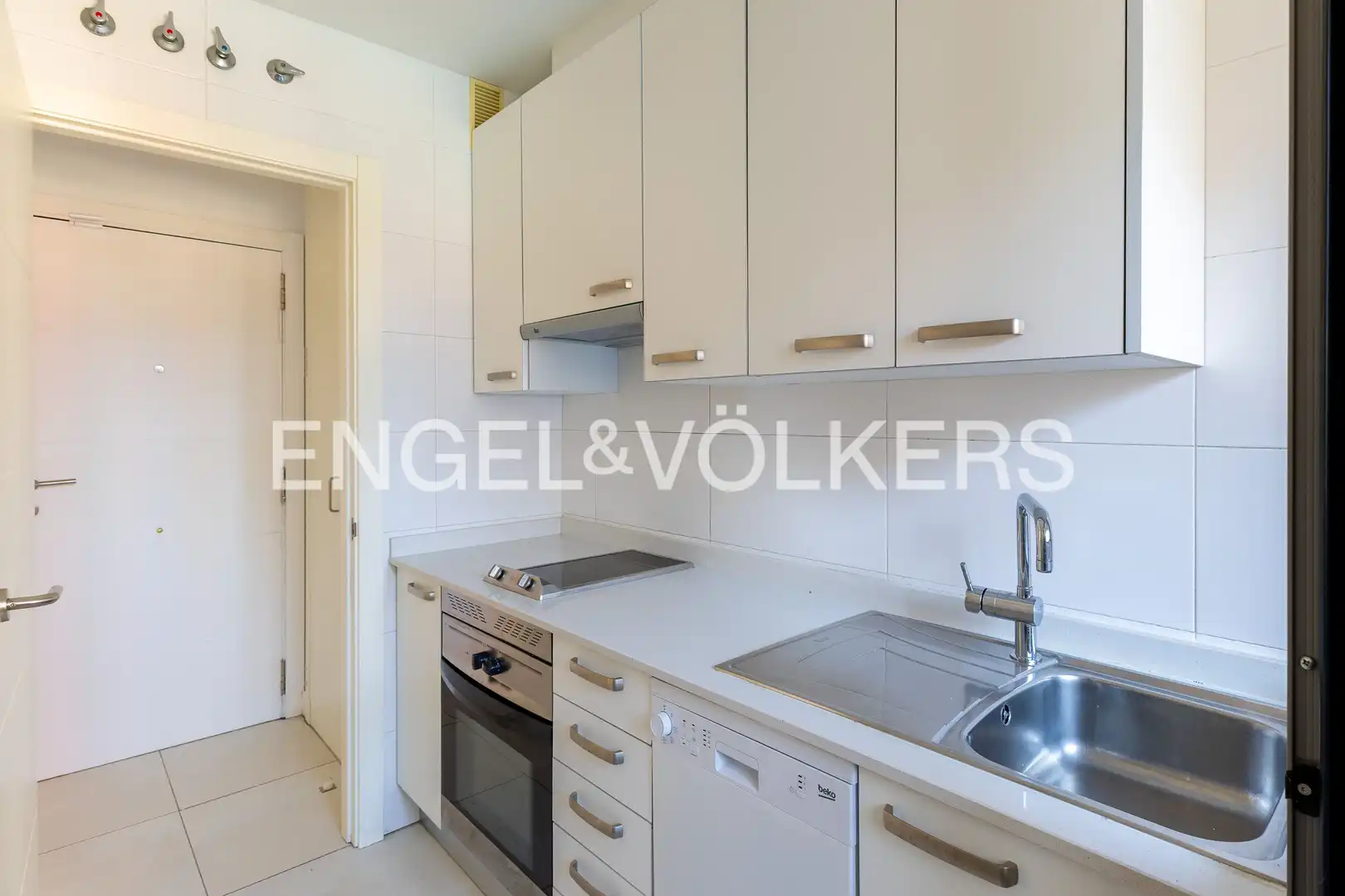 Cocina de Piso en venta en Madrid con Aire acondicionado, Calefacción y Piscina