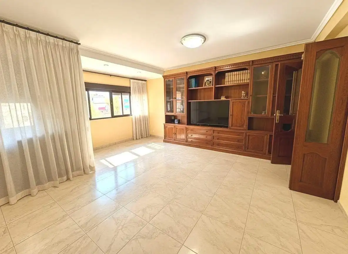 Sala d'estar de Pis en venda en Valencia amb Aire condicionat, Calefacció i Balcó