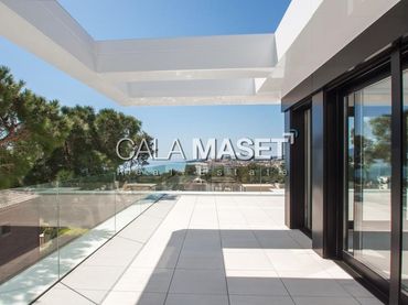 Casa con piscina in vendita a Ginjoler
