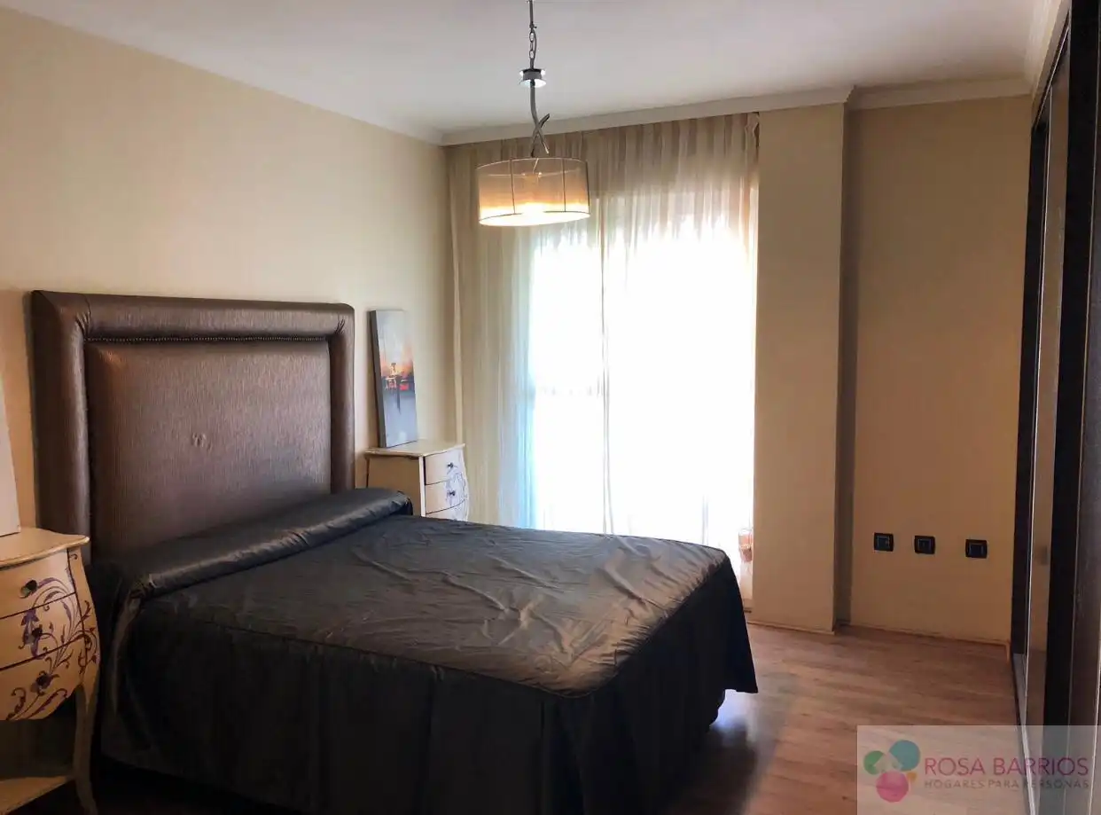 Bedroom of Flat for sale in Marbella  with Terrace and Community pool