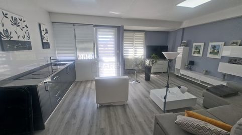 Foto 2 de Apartament en venda a Calle Reyes Católicos, Zaramaga, Vitoria - Gasteiz