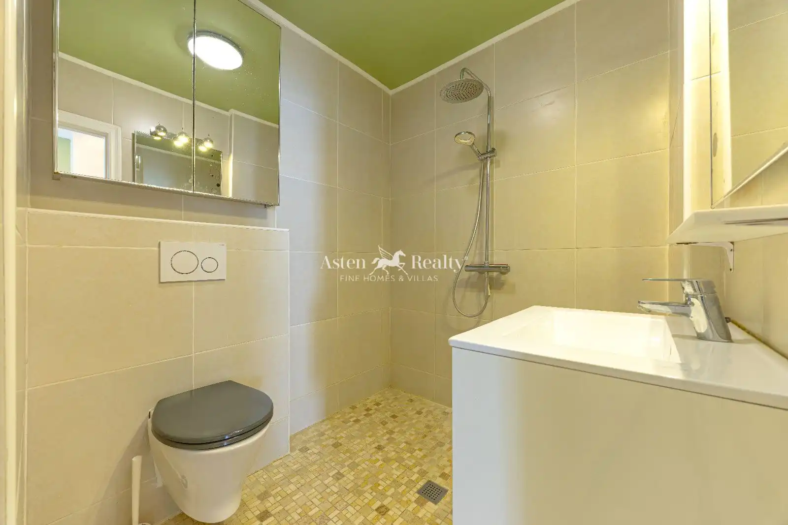 Bathroom of Apartments for sale in Arona  with Air Conditioner, Heating and Terrace