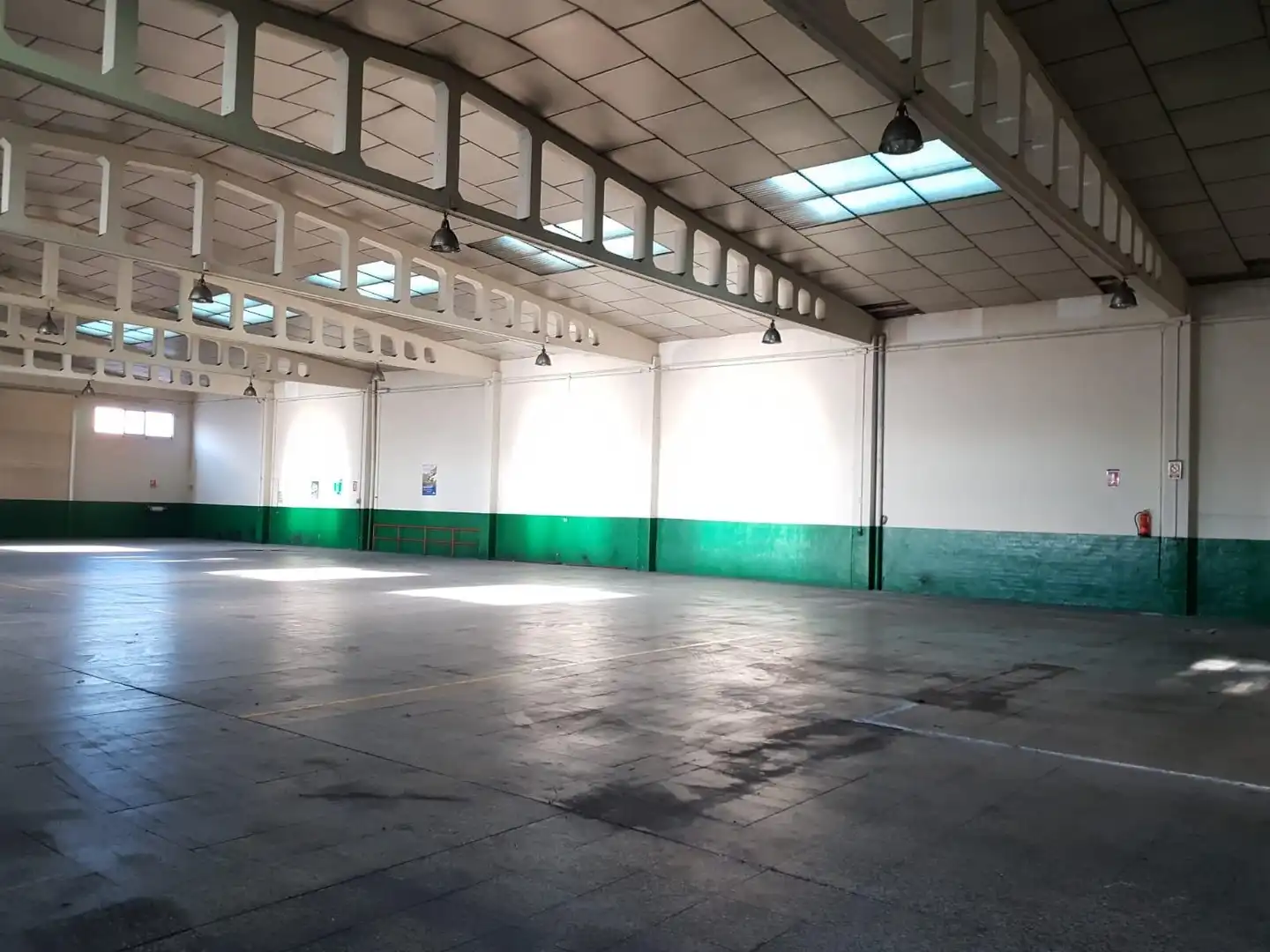 Industrial buildings for sale in Palencia