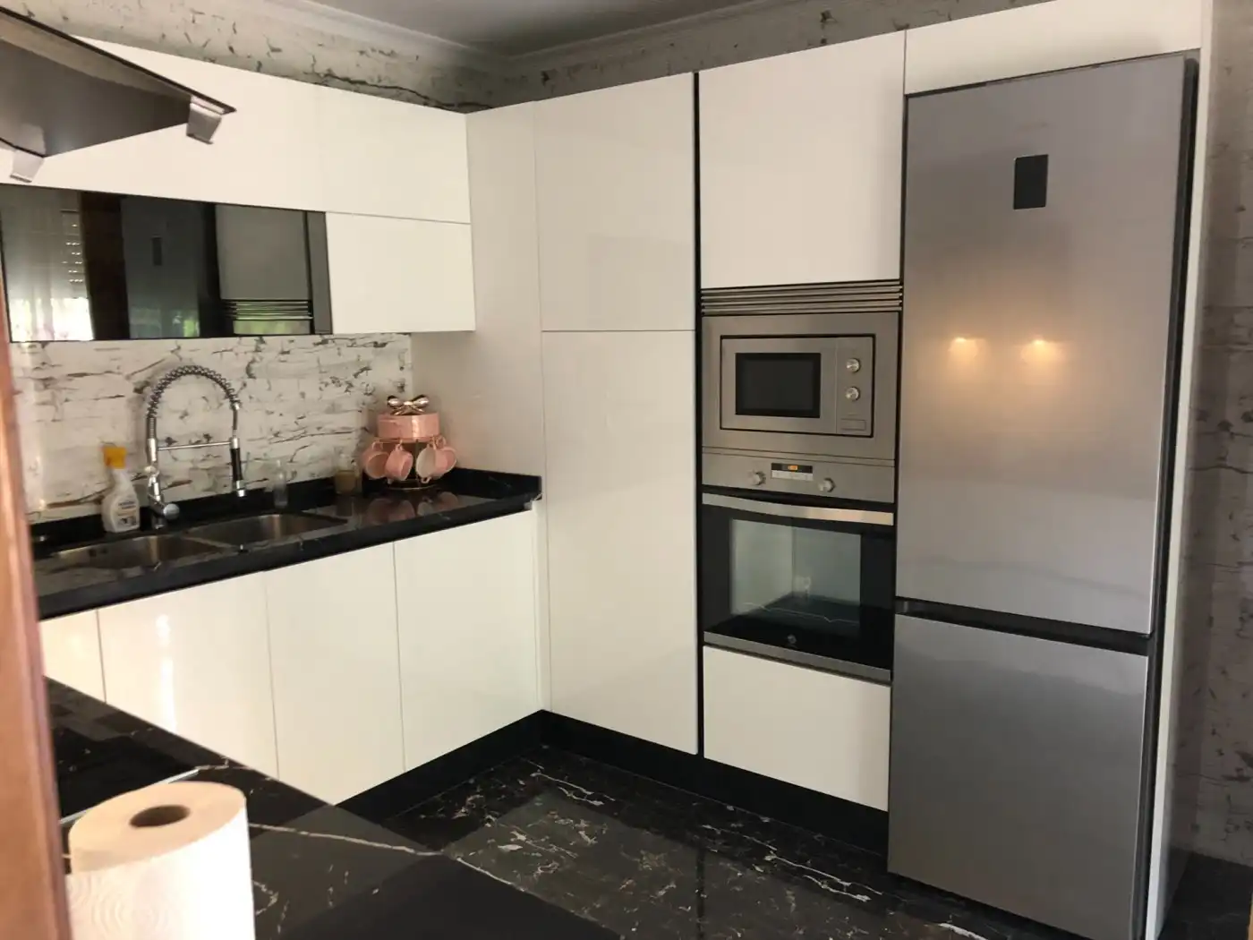 Cocina de Casa o chalet en venta en Martorell con Aire acondicionado, Calefacción y Jardín privado