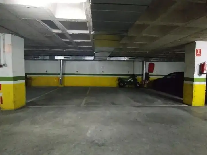 Aparcament de Garatge en venda en Elche / Elx