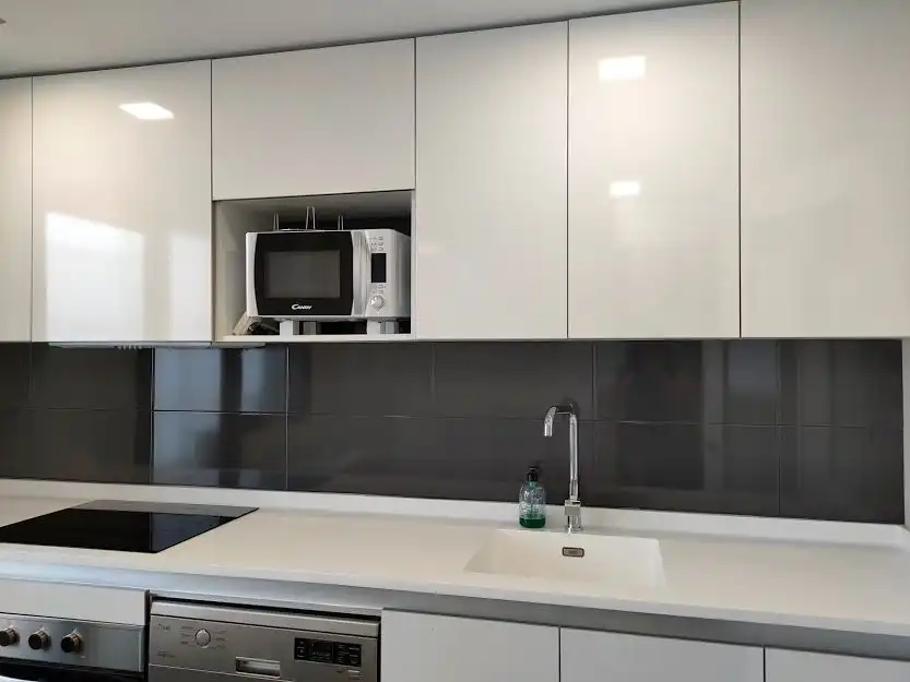 Cocina de Planta baja de alquiler en Colmenar Viejo con Calefacción, Jardín privado y Terraza