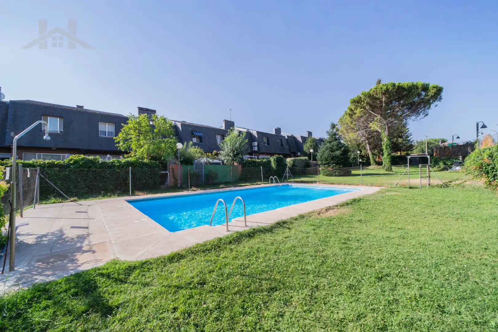 Adosado con piscina en venta en Casa Amarilla, imagen 14