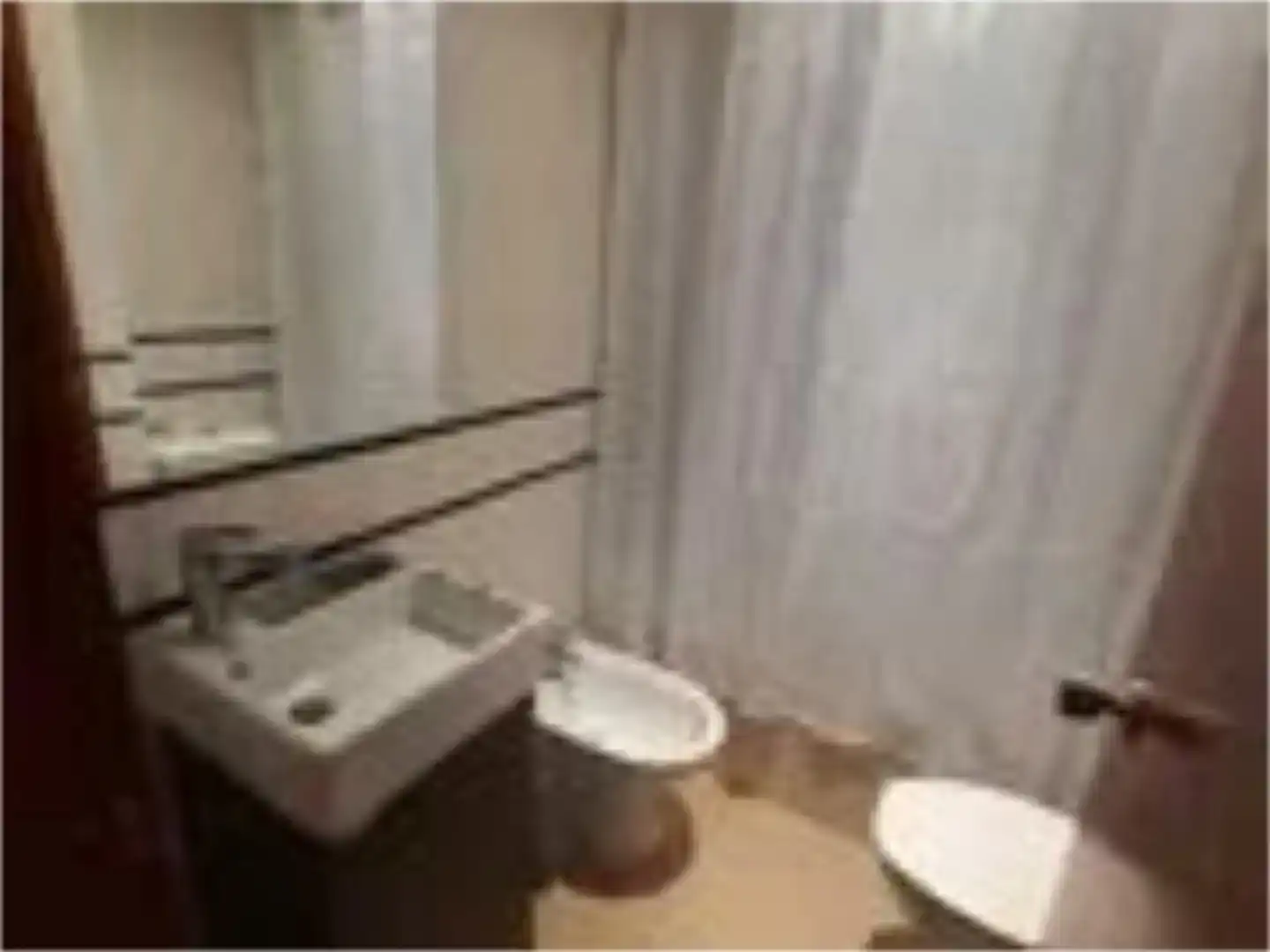 Badezimmer von Wohnung zur untervermieten in Nervión
