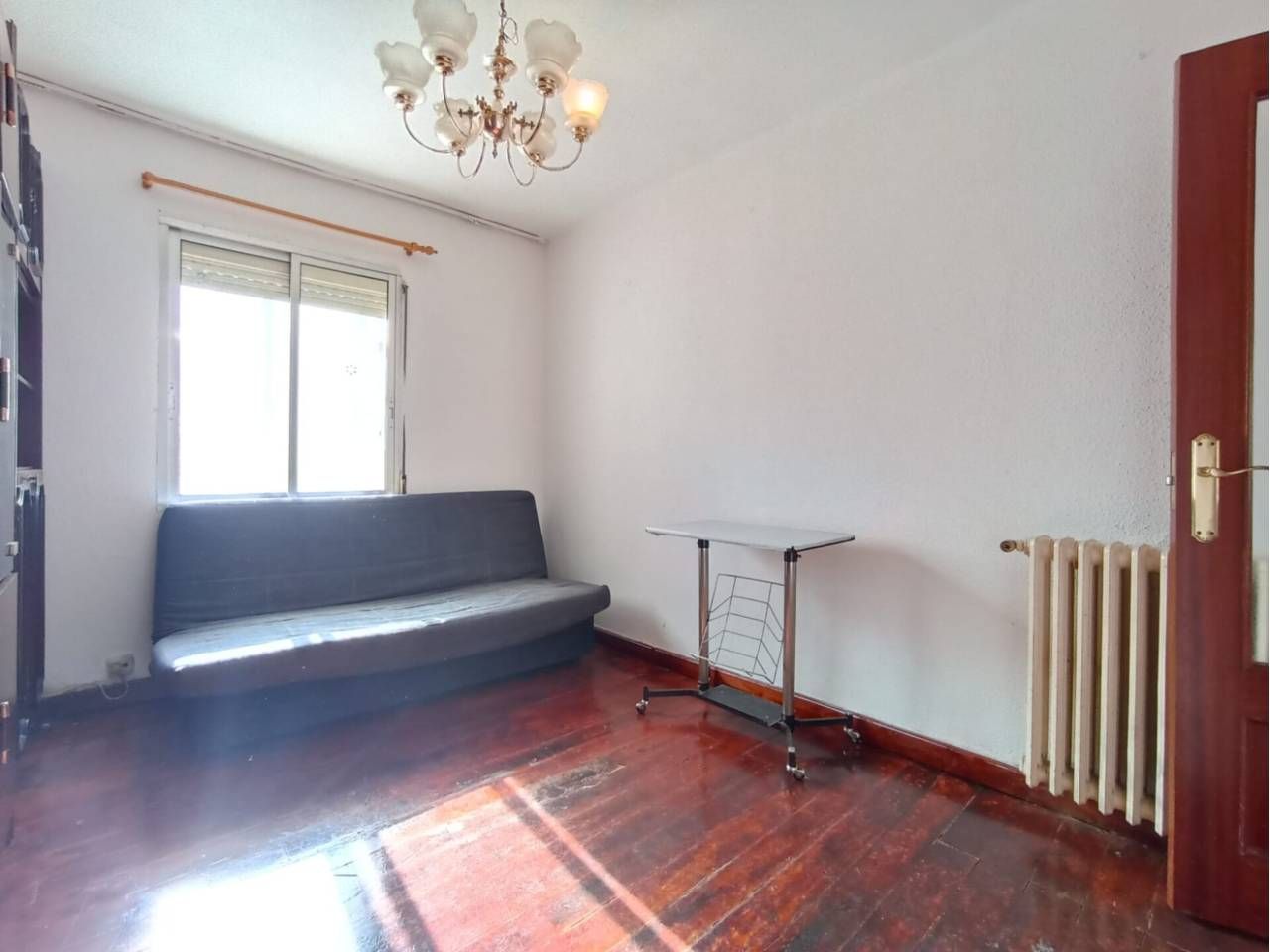 Sala d'estar de Pis en venda en Burgos Capital amb Calefacció, Parquet i Traster