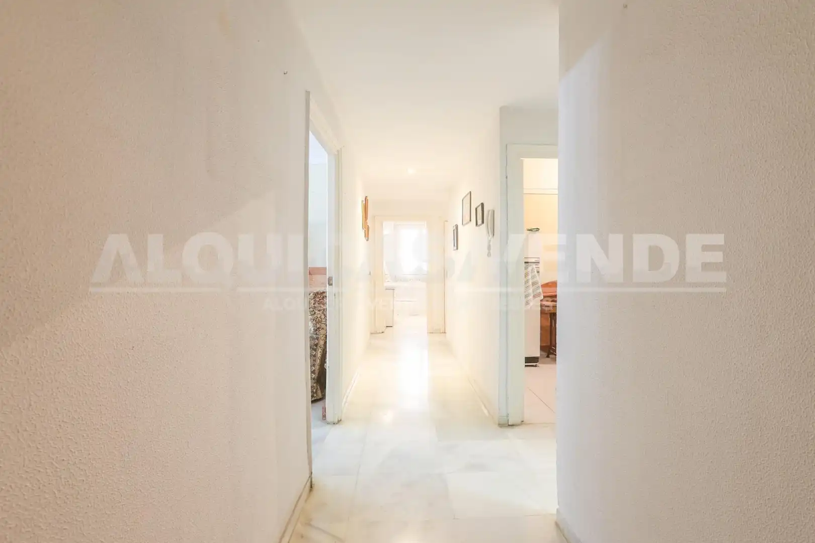 Flat with balcony for sale in Los Remedios, imagen 7