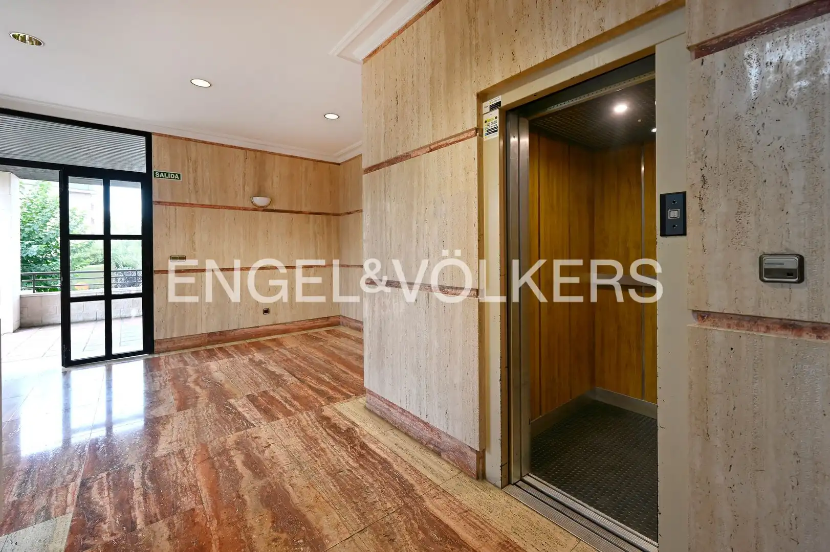 Piso en venta en Valdenoja