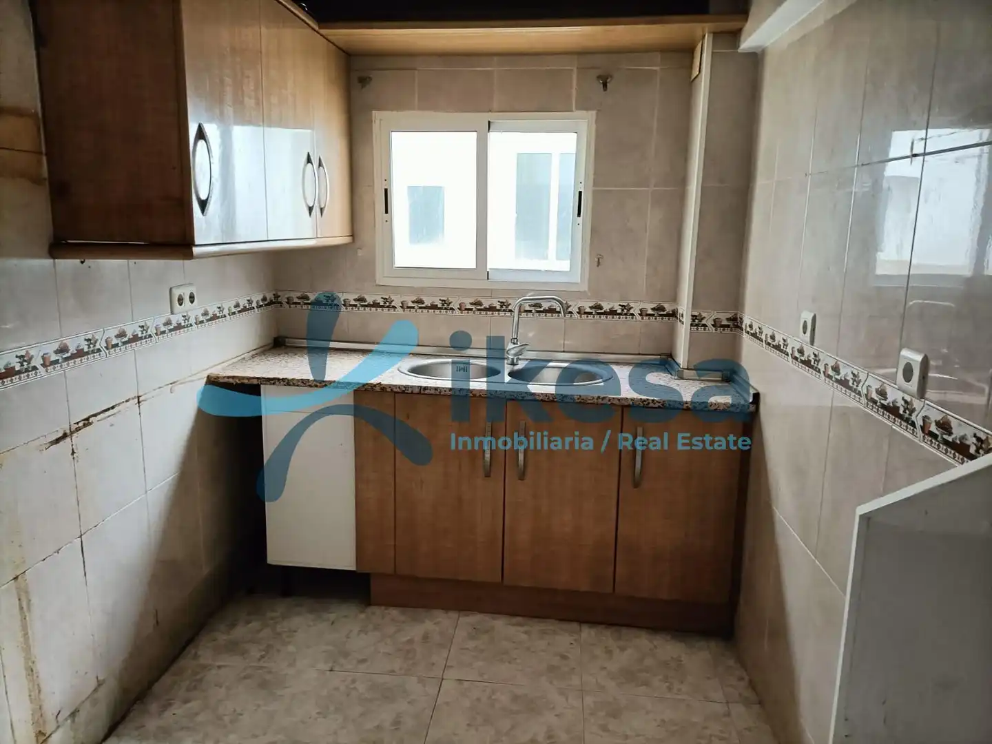 Kitchen of Detached homes for sale in Valenzuela