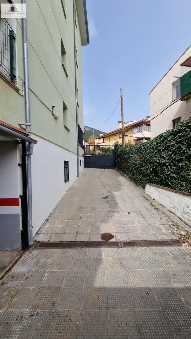Aparcament de Edifici en venda en San Lorenzo de El Escorial