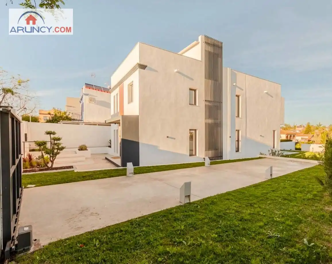 Exterior view of Houses for rent in Gelves