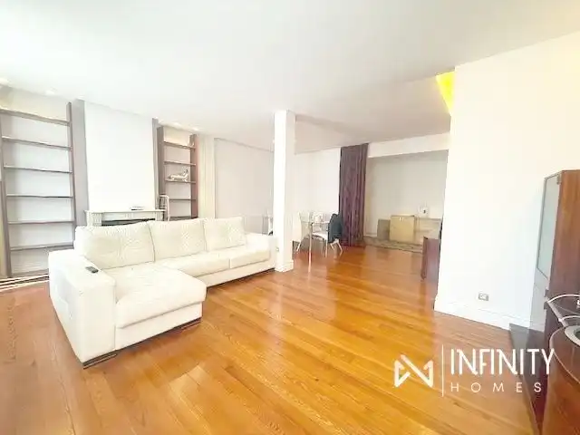 Sala de estar de Piso de alquiler en Bilbao  con Calefacción