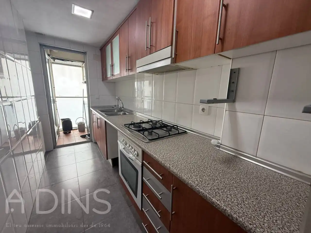 Flat with lift to rent in Calle Avda. Rivoli, imagen 8