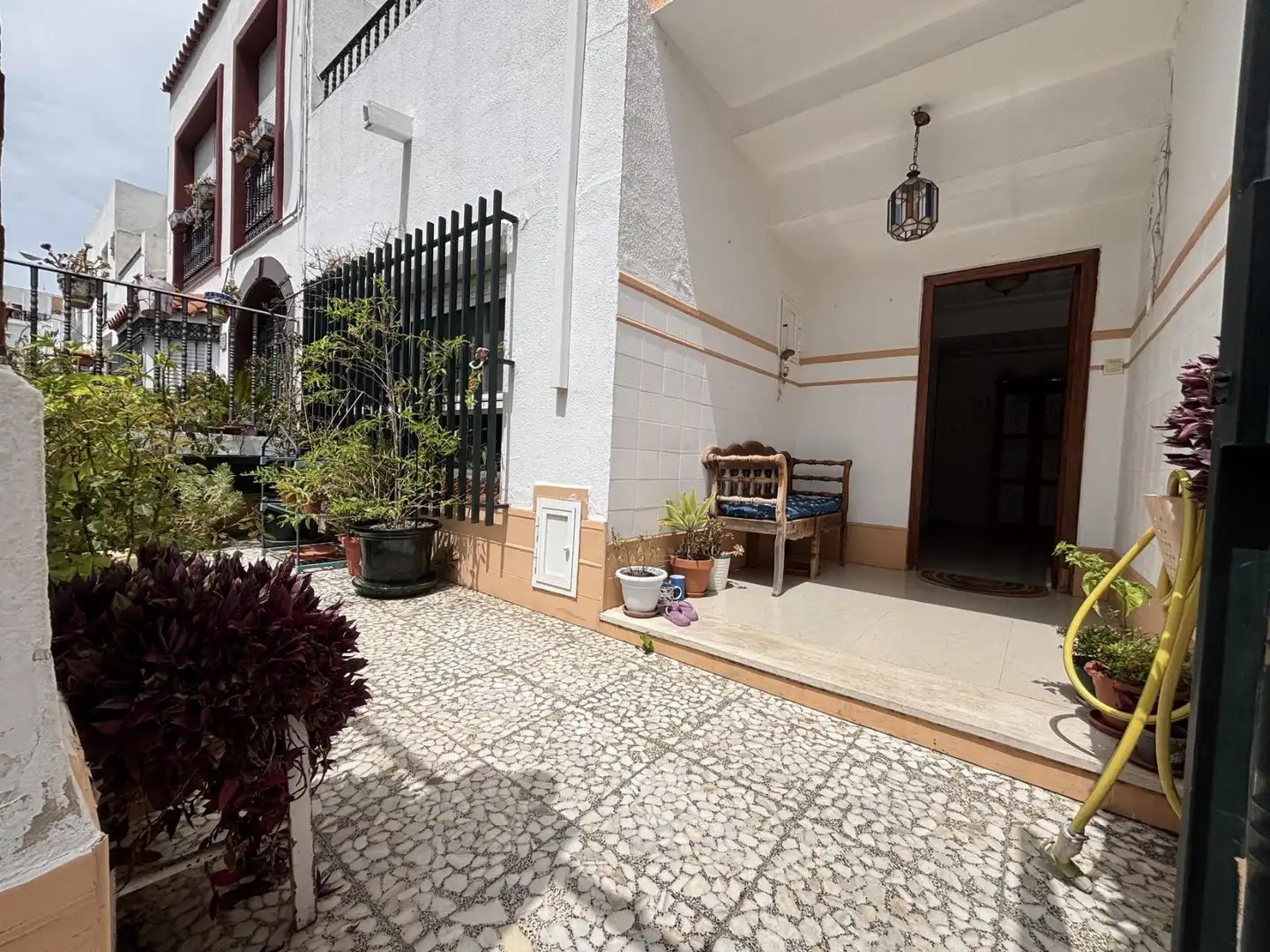 Vista exterior de Casa o xalet en venda en San Fernando amb Terrassa i Traster