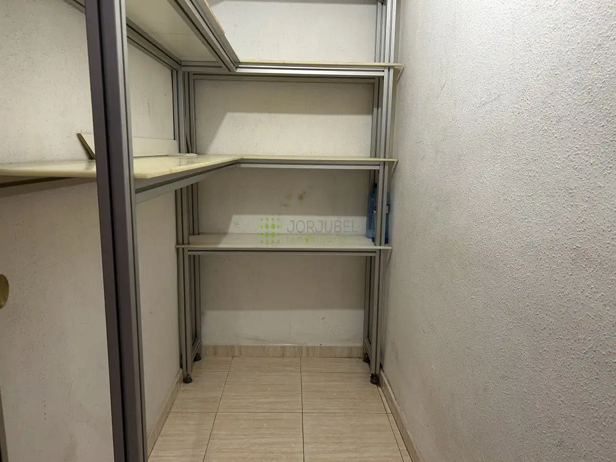 Piso en venta en Castellón de la Plana / Castelló de la Plana con Aire acondicionado, Calefacción y Trastero