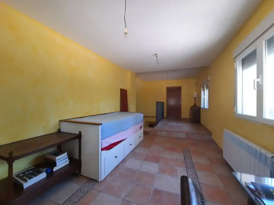 Casa o chalet en venta en Escalona con Calefacción, Jardín privado y Terraza