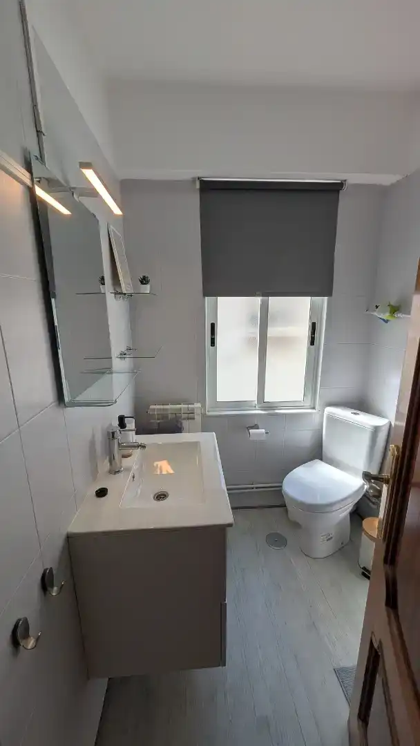 Baño de Piso de alquiler en Esteiro