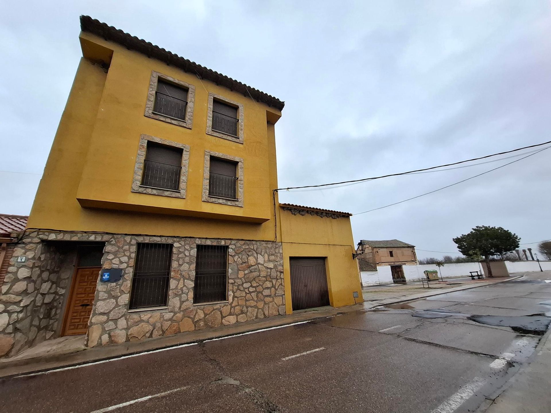 Vista exterior de Casa o xalet en venda en Las Herencias