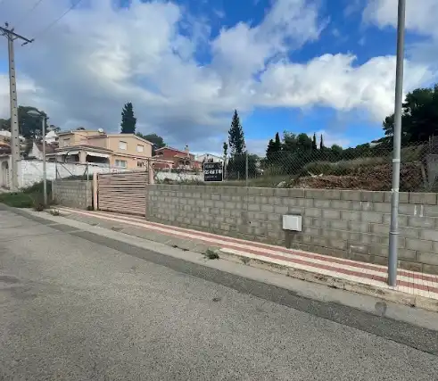 Terreno residencial en venta en Carrer del Gessamí