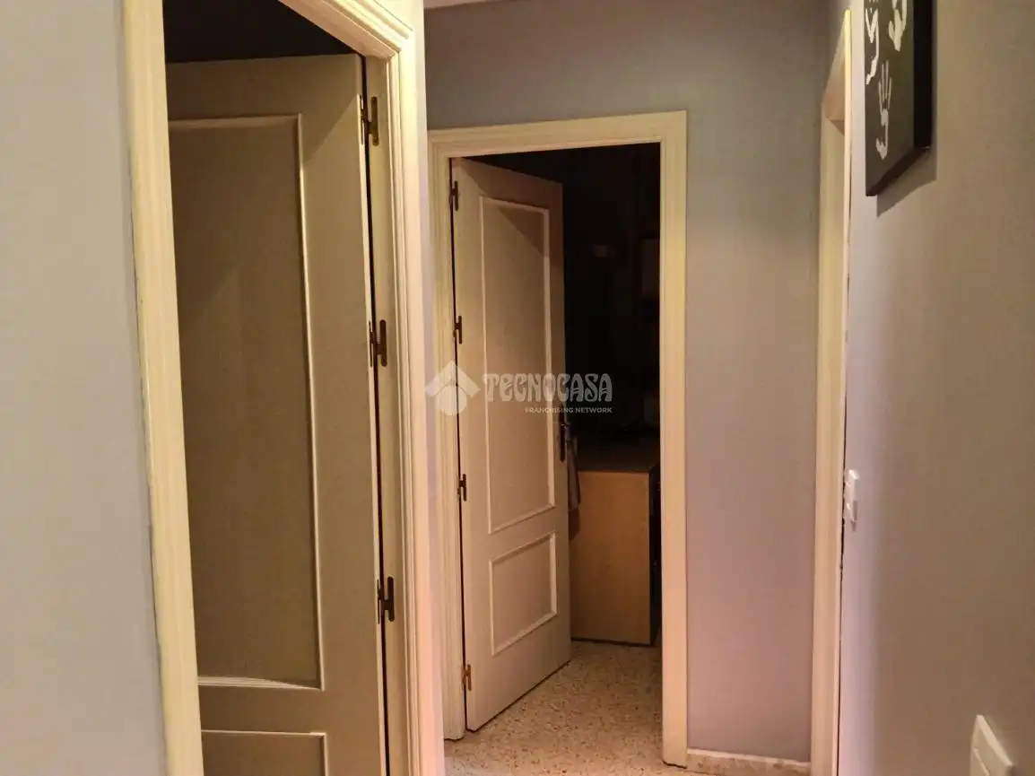 Casa adosada en venta en Dos Hermanas con Aire acondicionado, Jardín privado y Trastero