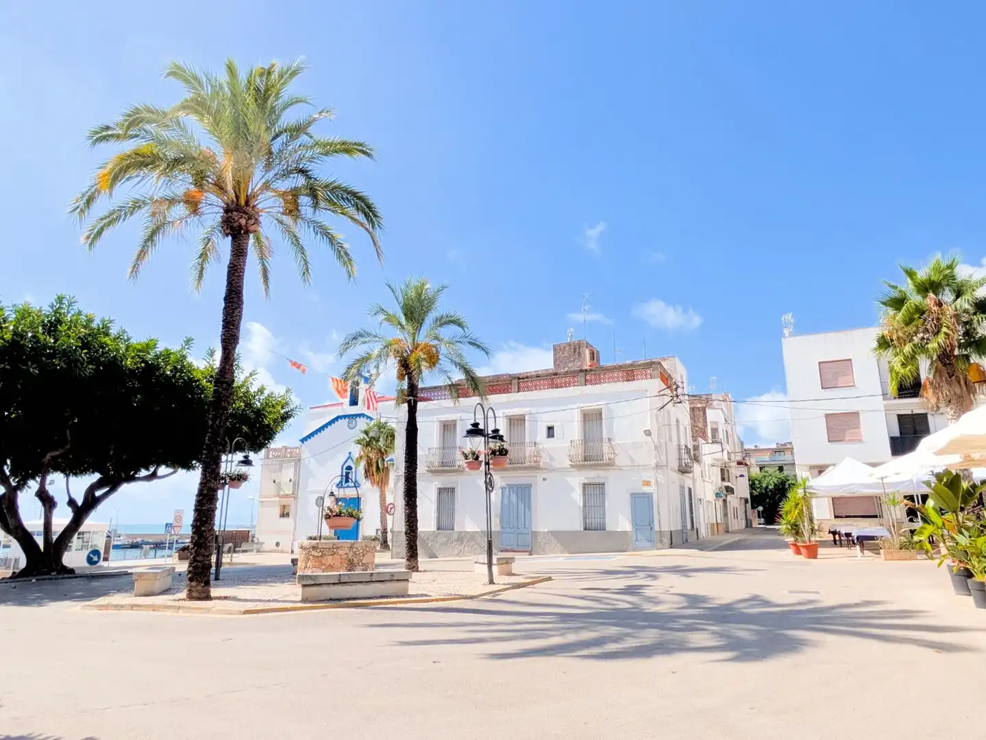 Vista exterior de Casa o chalet en venta en Alcanar con Balcón