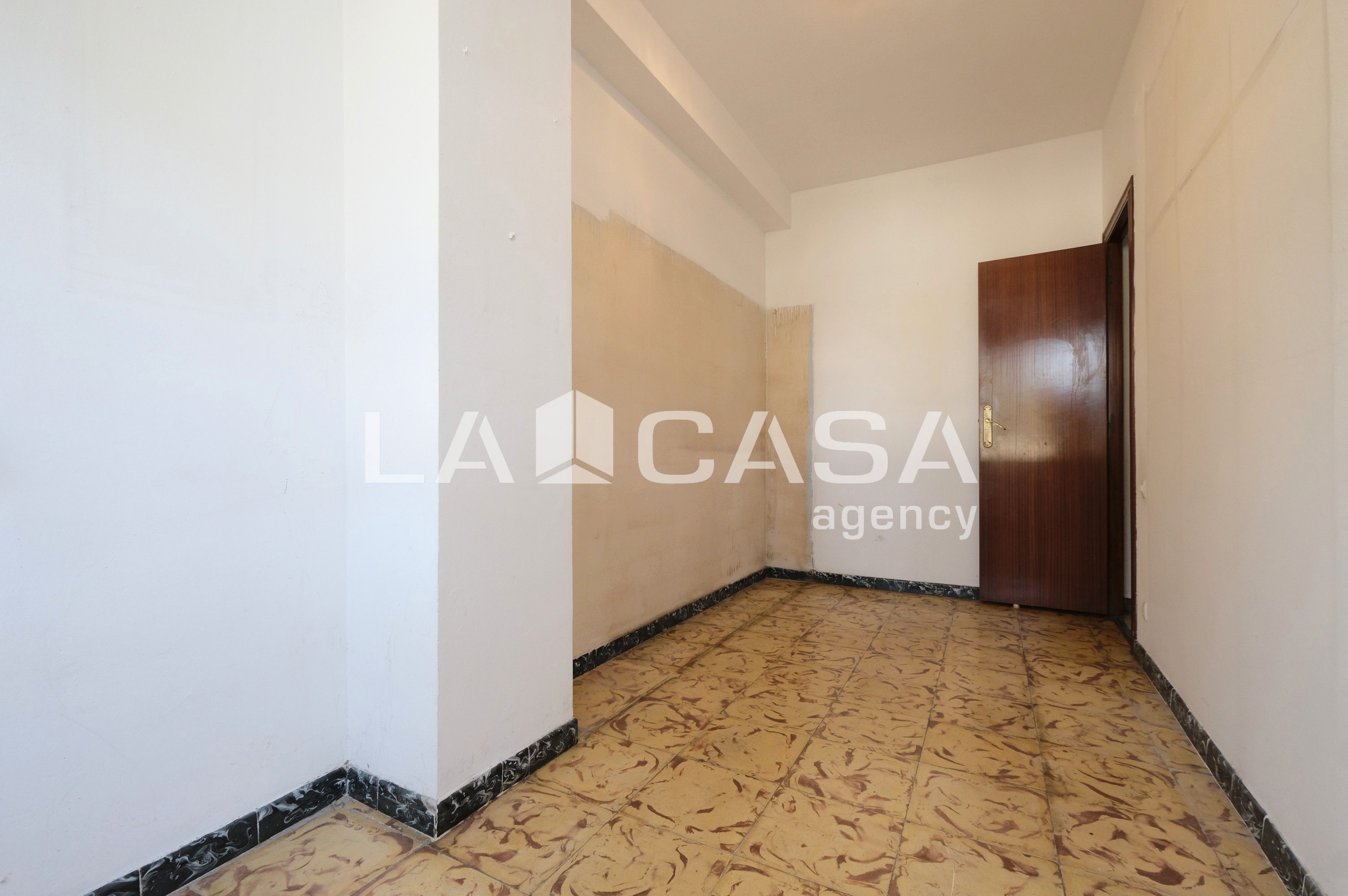 Piso en venta en  Barcelona Capital con Calefacción