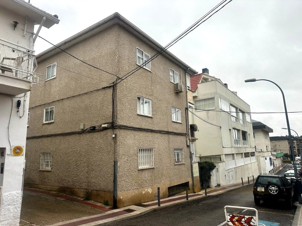 Planta baja for sale in Villalba Estación