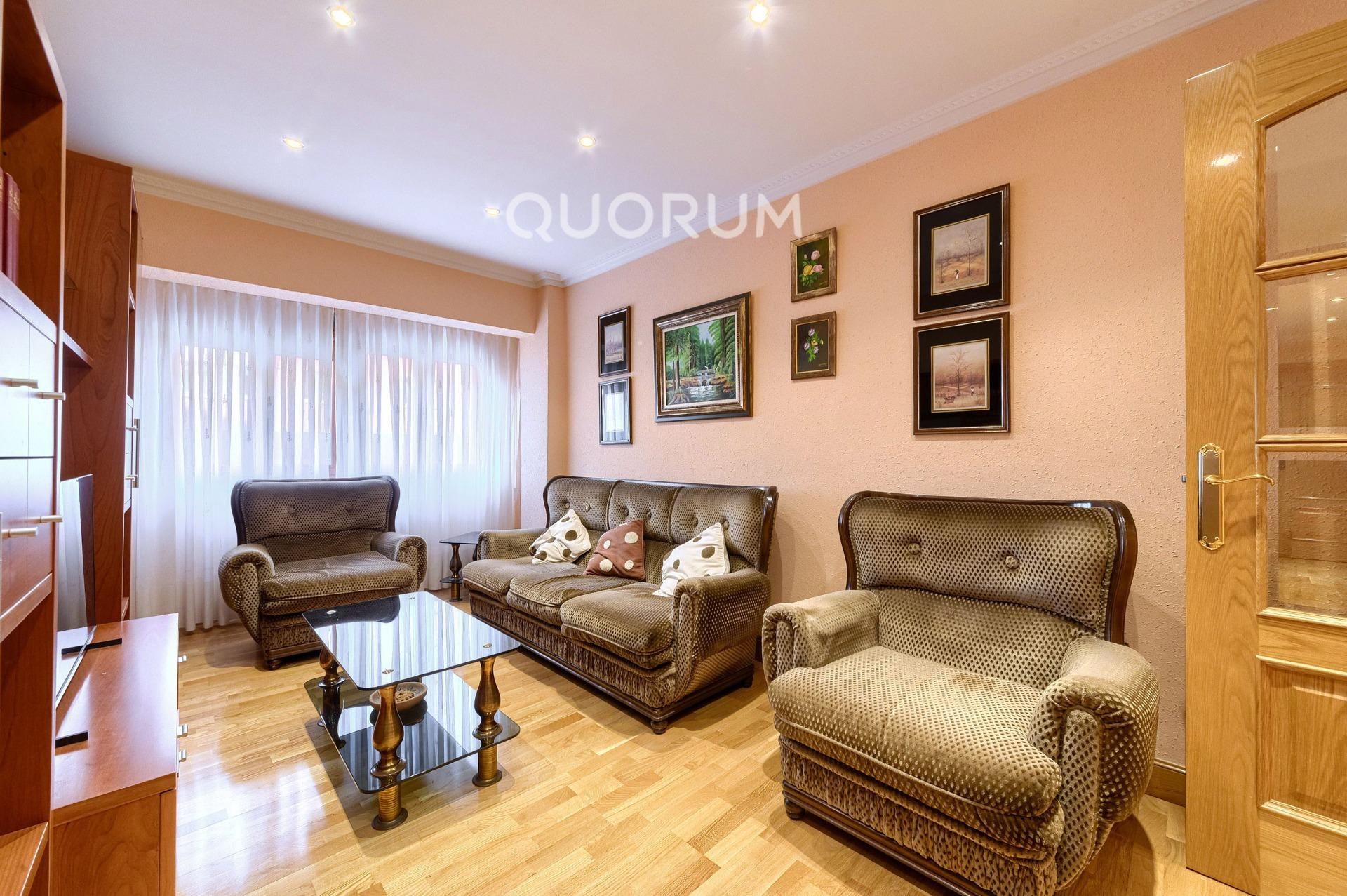 Piso en venta en Rontegui - Pormetxeta