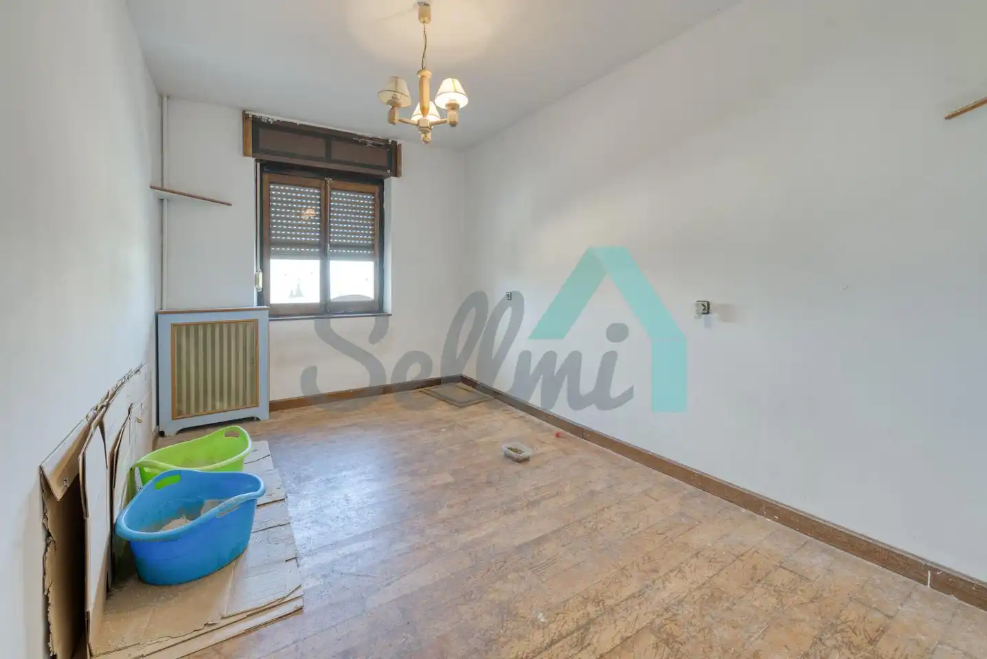 Bedroom of Buildings for sale in Oviedo 