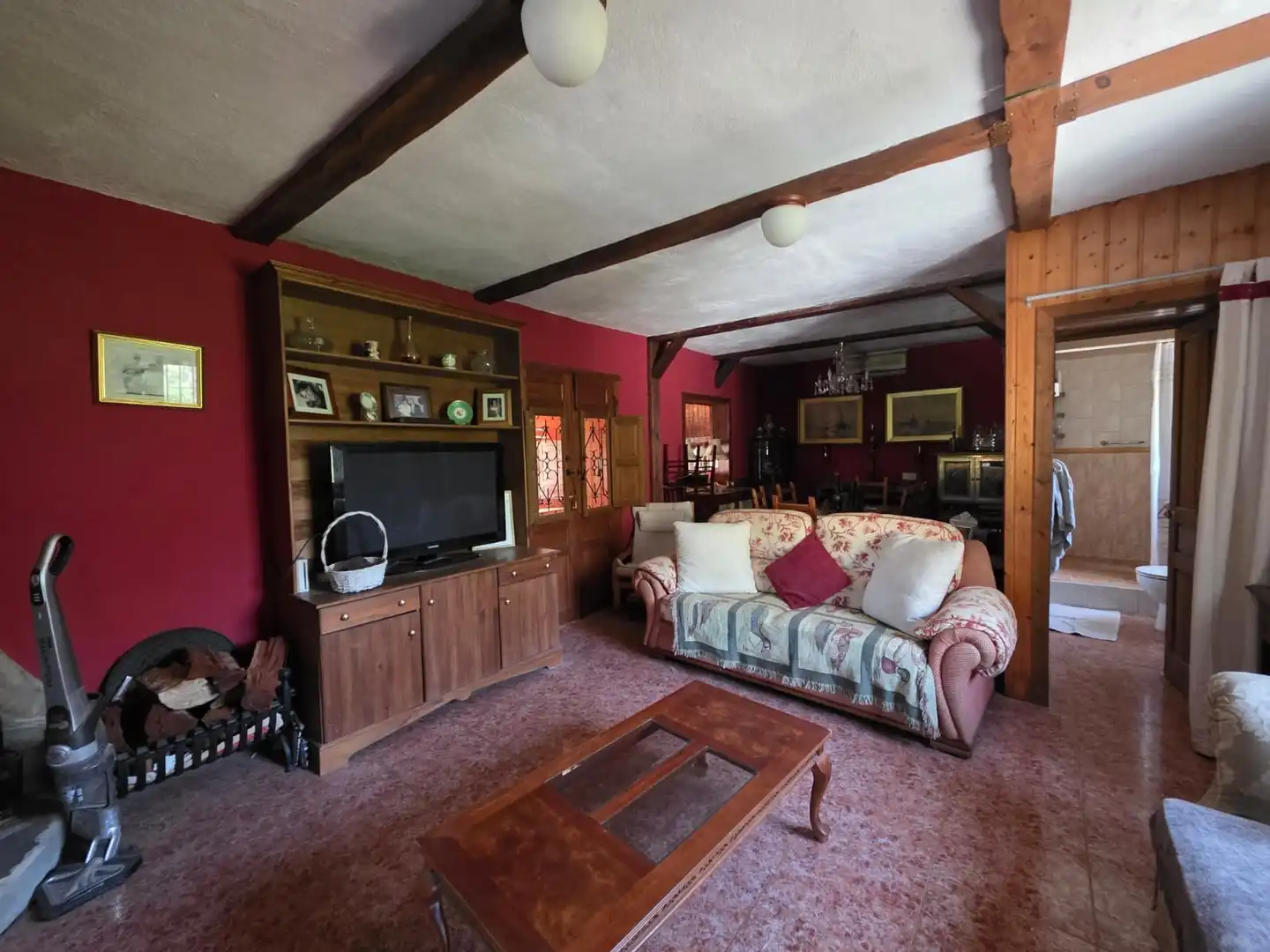 Wohnzimmer von Country house zum Verkauf in Guaro