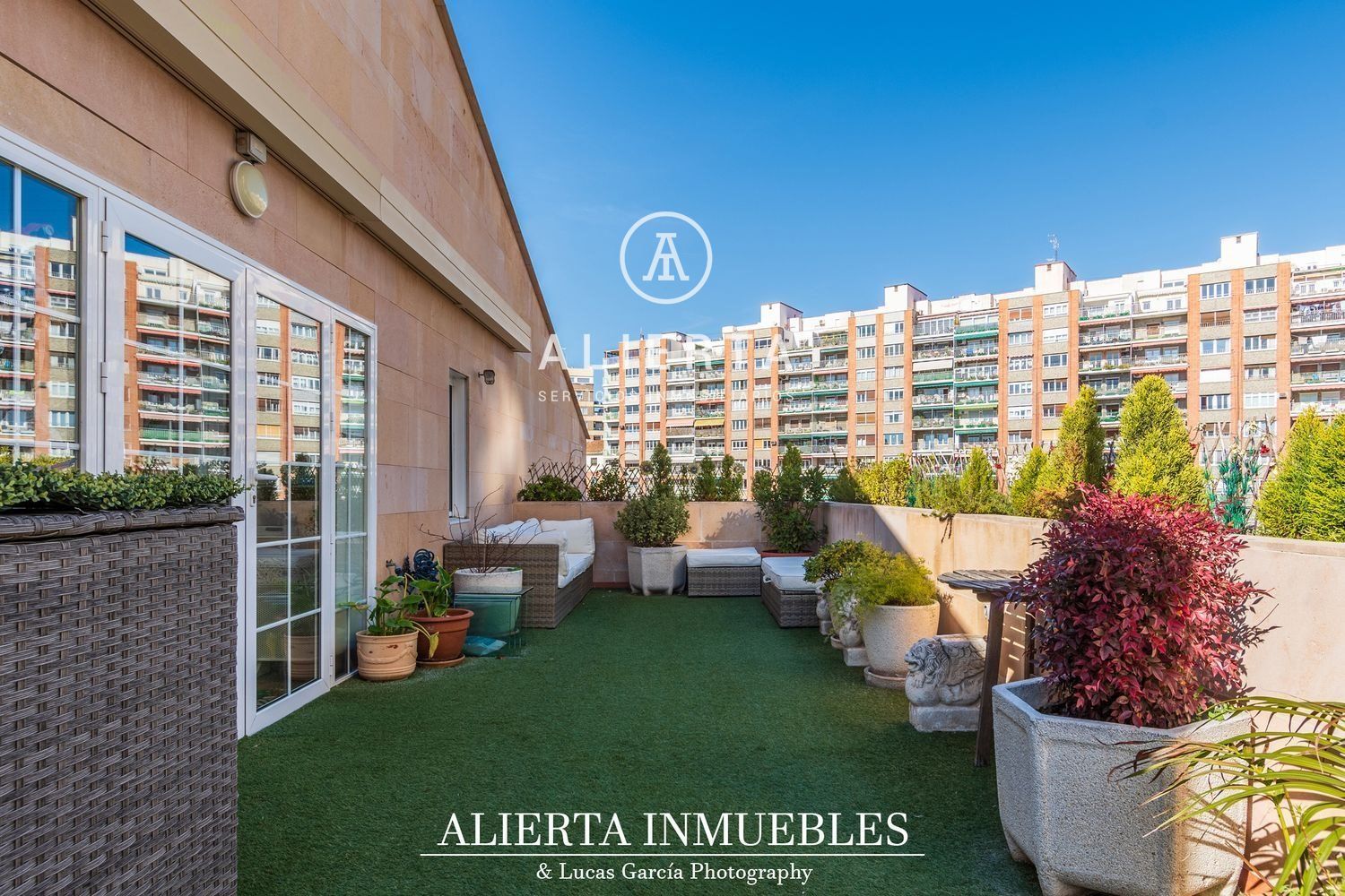 Terraza de Piso en venta en  Zaragoza Capital con Aire acondicionado, Calefacción y Trastero
