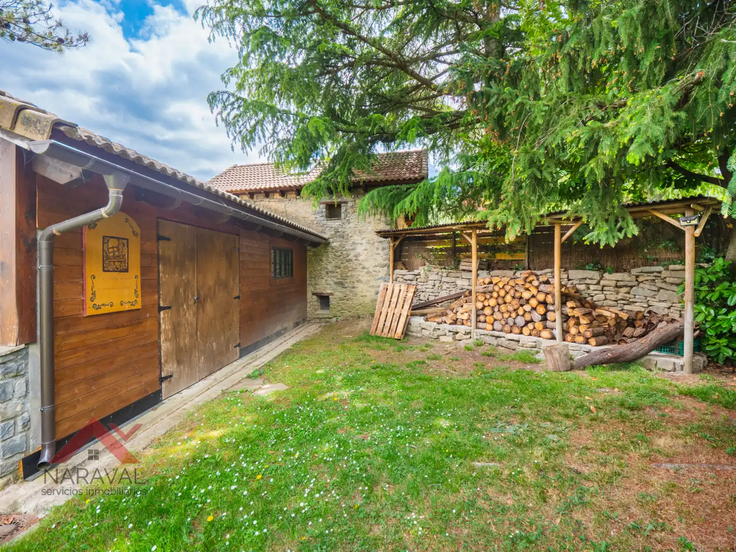 Vista exterior de Casa o chalet en venta en Fiscal con Aire acondicionado, Calefacción y Jardín privado