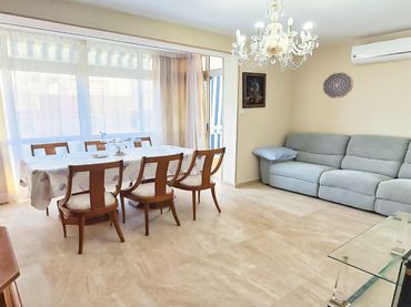 Appartement avec ascenseur à vendre à Calle de Roldán 4