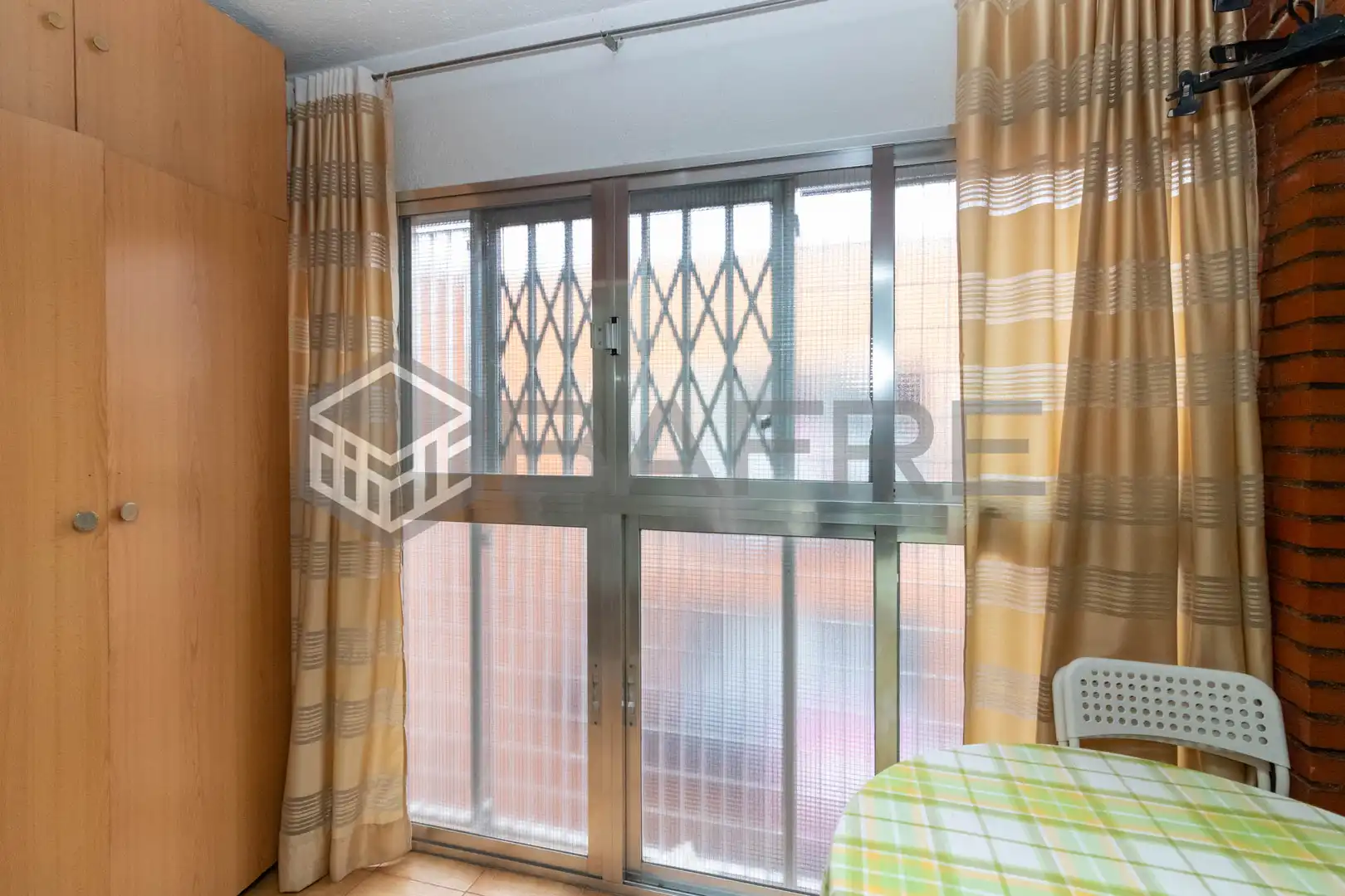 Schlafzimmer von Wohnung zum Verkauf in Madrid mit Heizung, Terrasse und Balkon