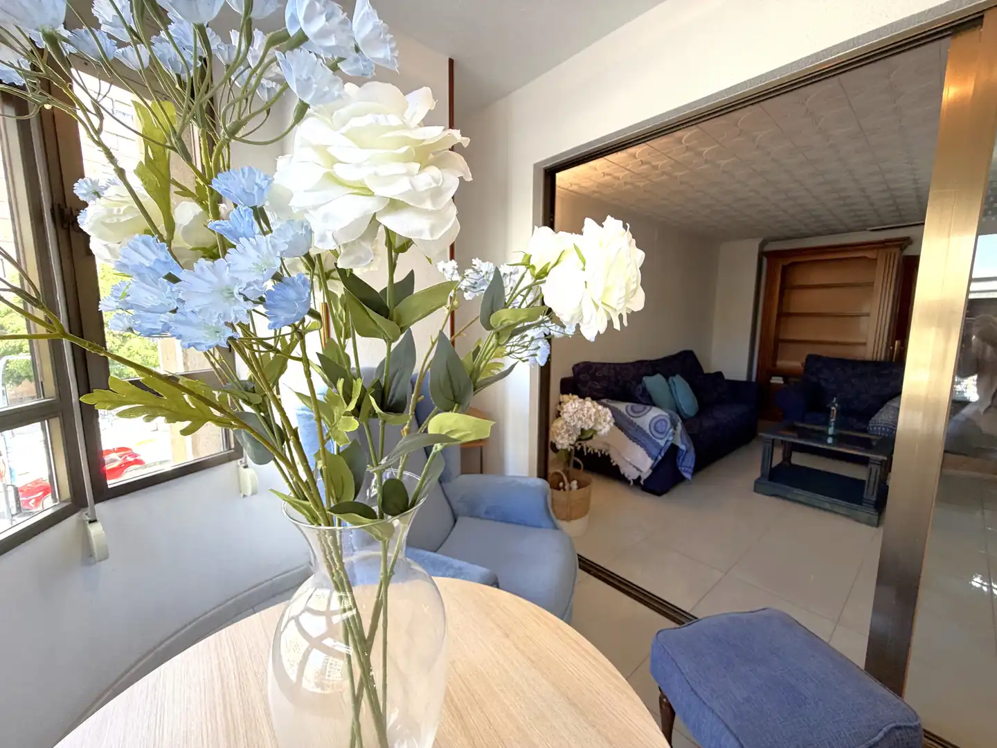 Sala de estar de Piso de alquiler en Alicante / Alacant con Aire acondicionado, Terraza y Amueblado