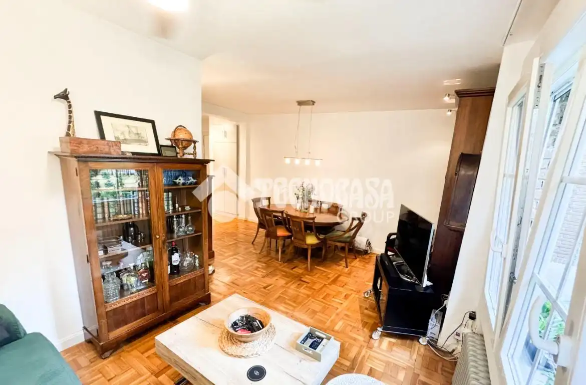 Sala de estar de Piso en venta en Madrid con Calefacción, Parquet y Terraza