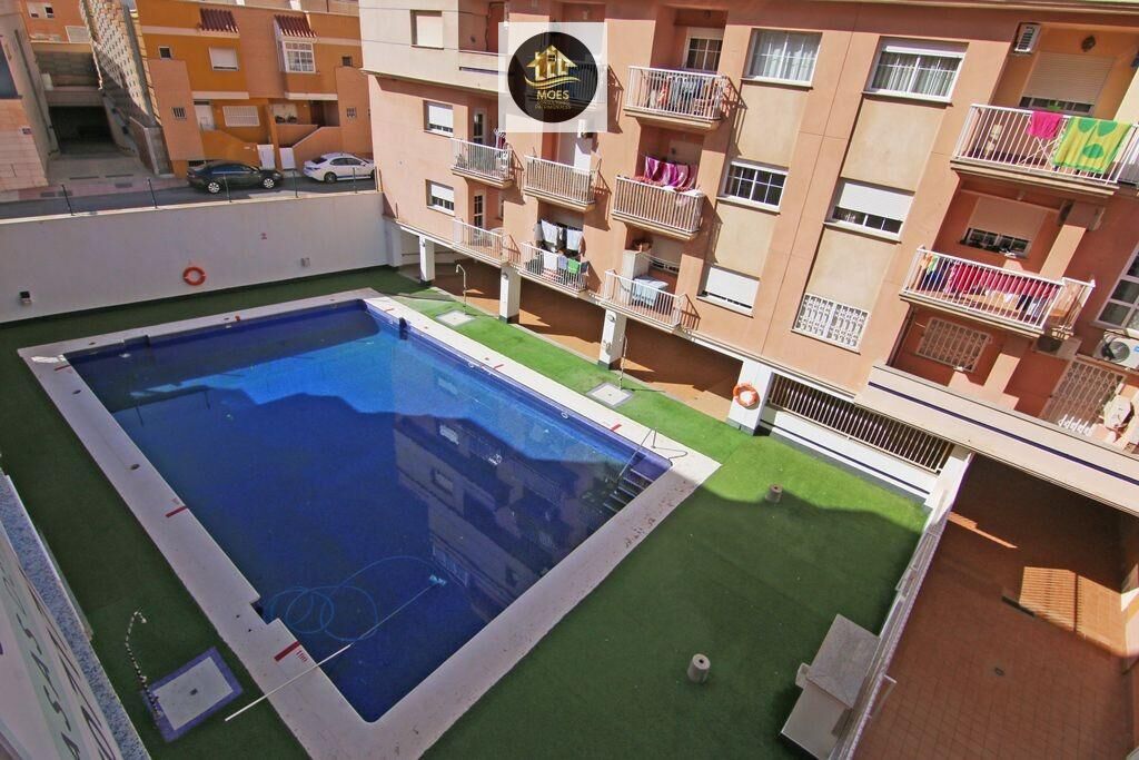 Swimming pool of Flat to rent in Roquetas de Mar  with Terrace