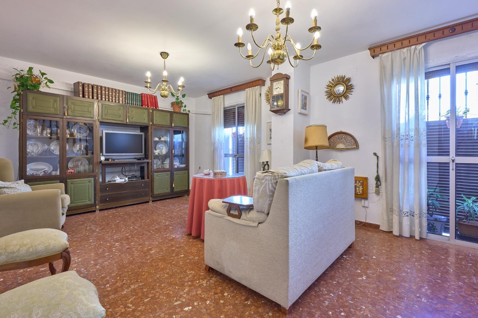 Living room of House or chalet for sale in Jerez de la Frontera  with Air Conditioner, Terrace and Storage room