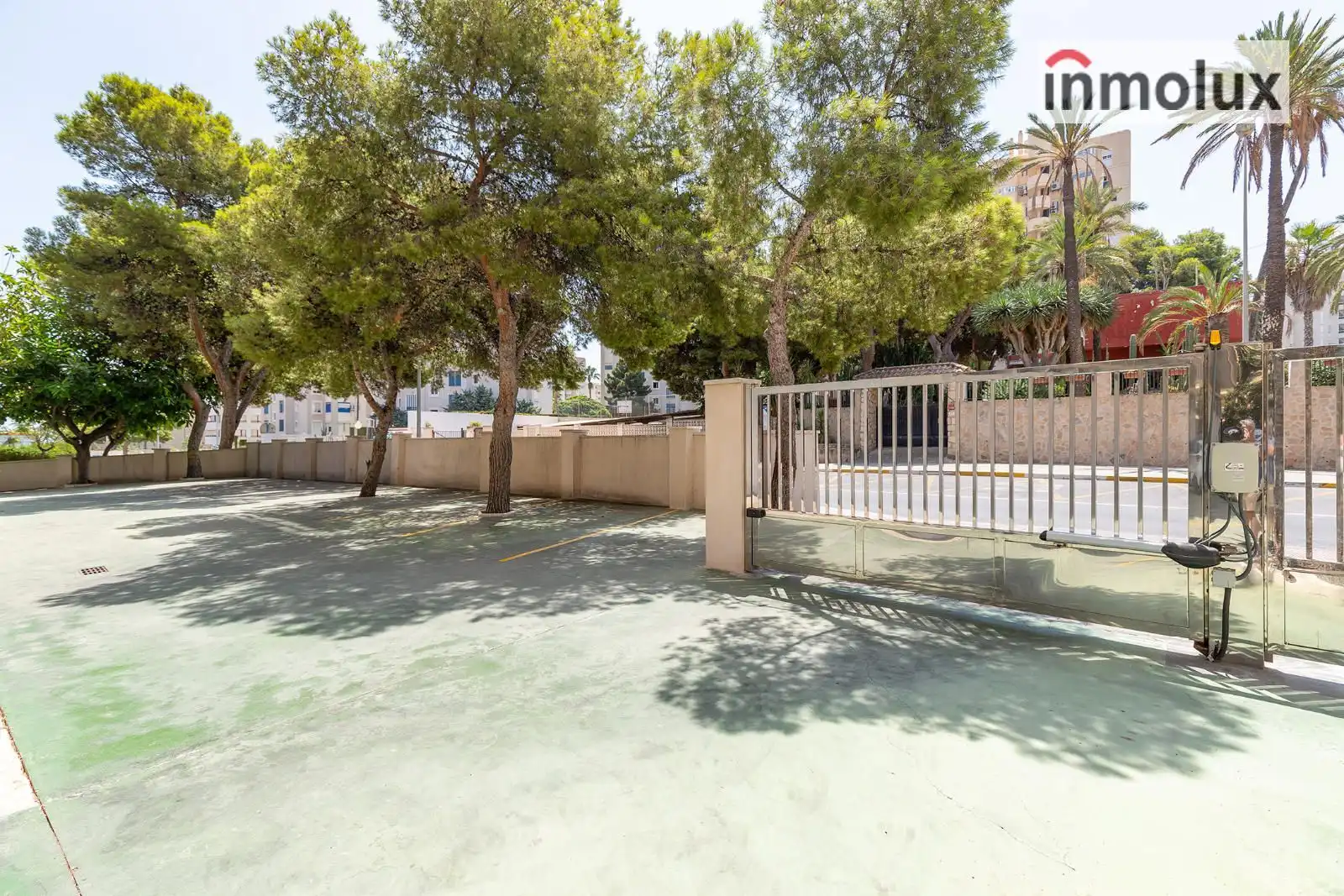 Vista exterior de Pis en venda en Alicante / Alacant amb Aire condicionat, Calefacció i Terrassa